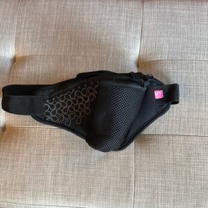 Black Waist Bag with Mesh Pocket for Walking